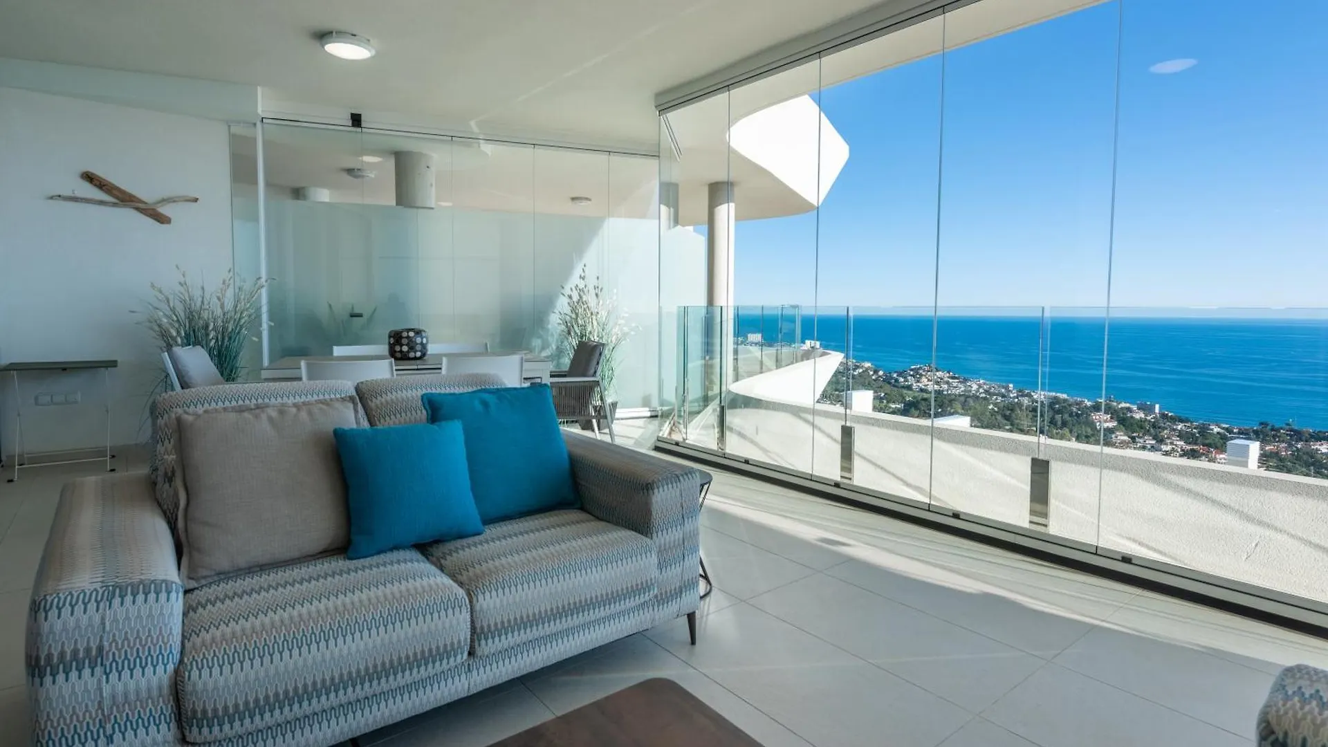 Stupa Hills - Spectacular Sea Views location